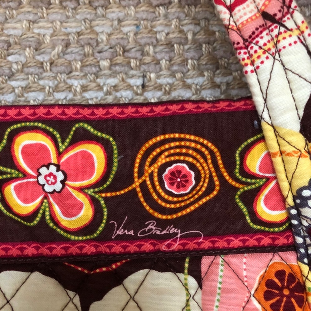 Vera Bradley purse - Picture 2 of 3
